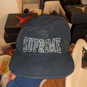 Supreme Hat